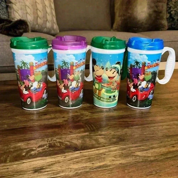 vintage walt Disney world 16oz plastic drinking cups whirley drink works Set / 4 - Picture 1 of 2